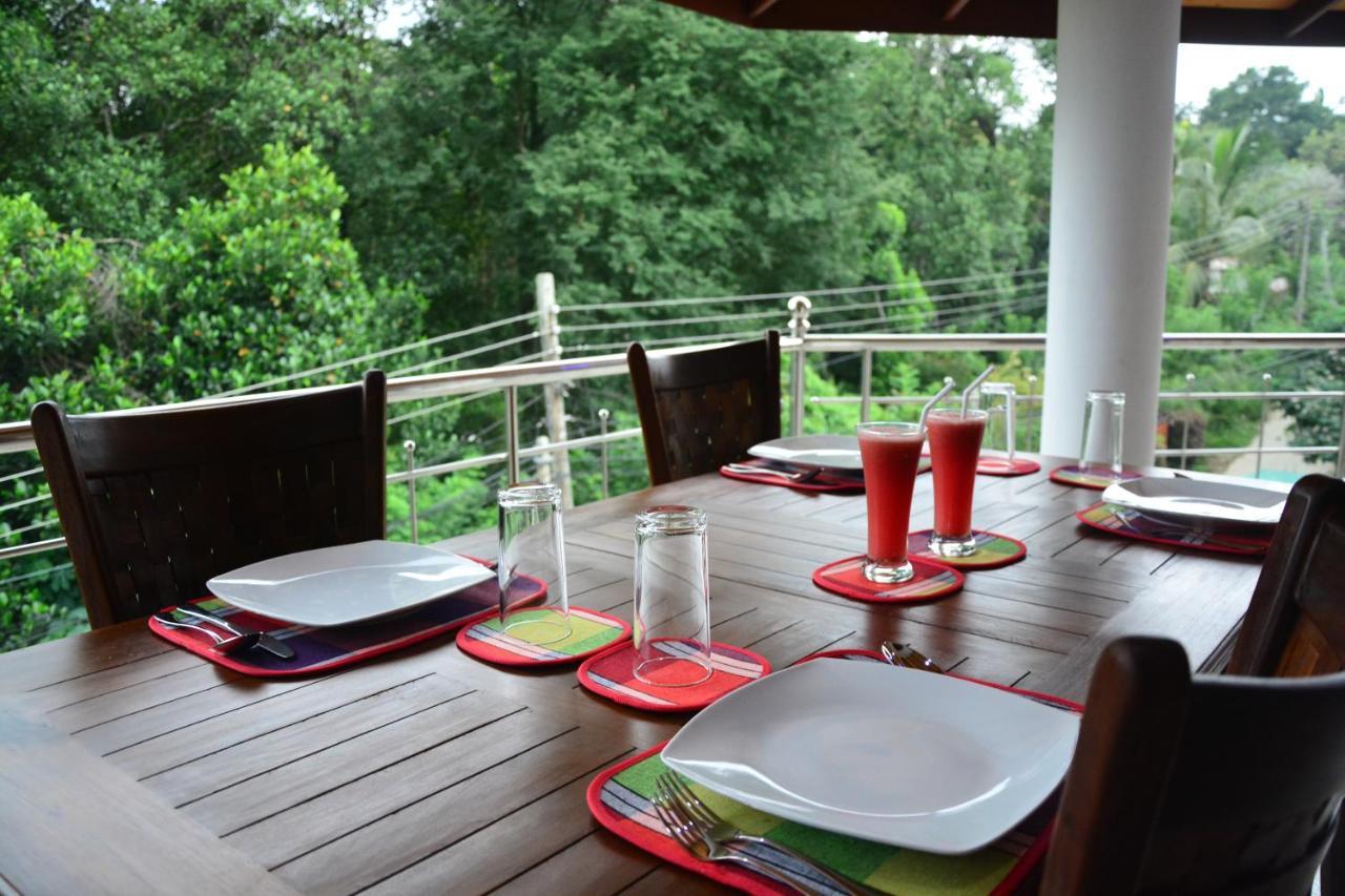 Seven Luck Palace Kandy Exterior foto